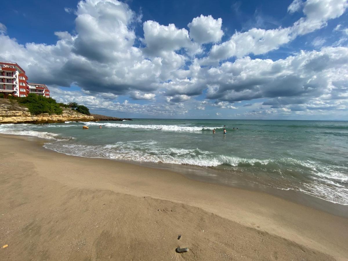 Sea View Panoramic Apartments, Fort Noks Crown Club Sveti Vlas Εξωτερικό φωτογραφία