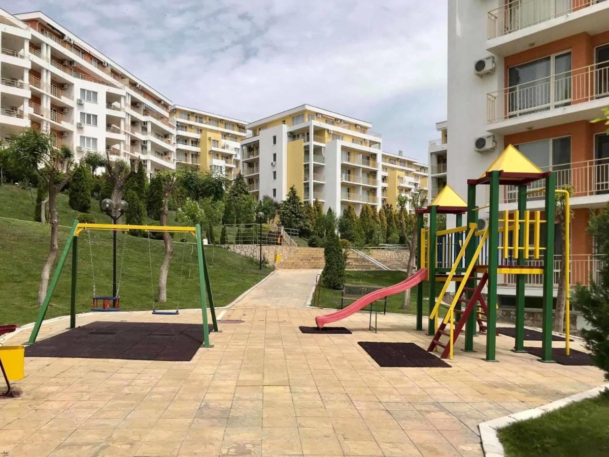 Sea View Panoramic Apartments, Fort Noks Crown Club Sveti Vlas Εξωτερικό φωτογραφία