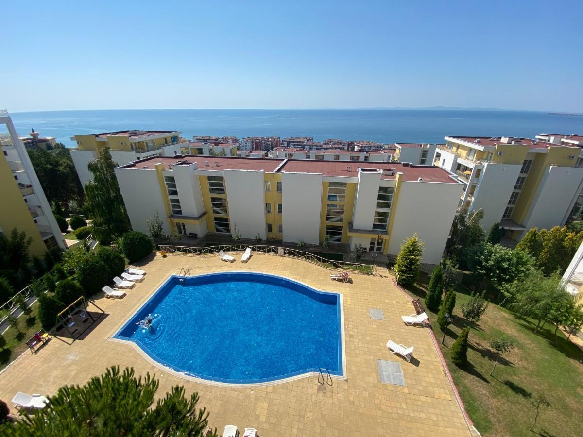 Sea View Panoramic Apartments, Fort Noks Crown Club Sveti Vlas Εξωτερικό φωτογραφία